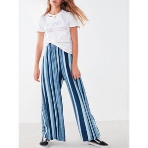 NWOT UO striped wide leg pant
